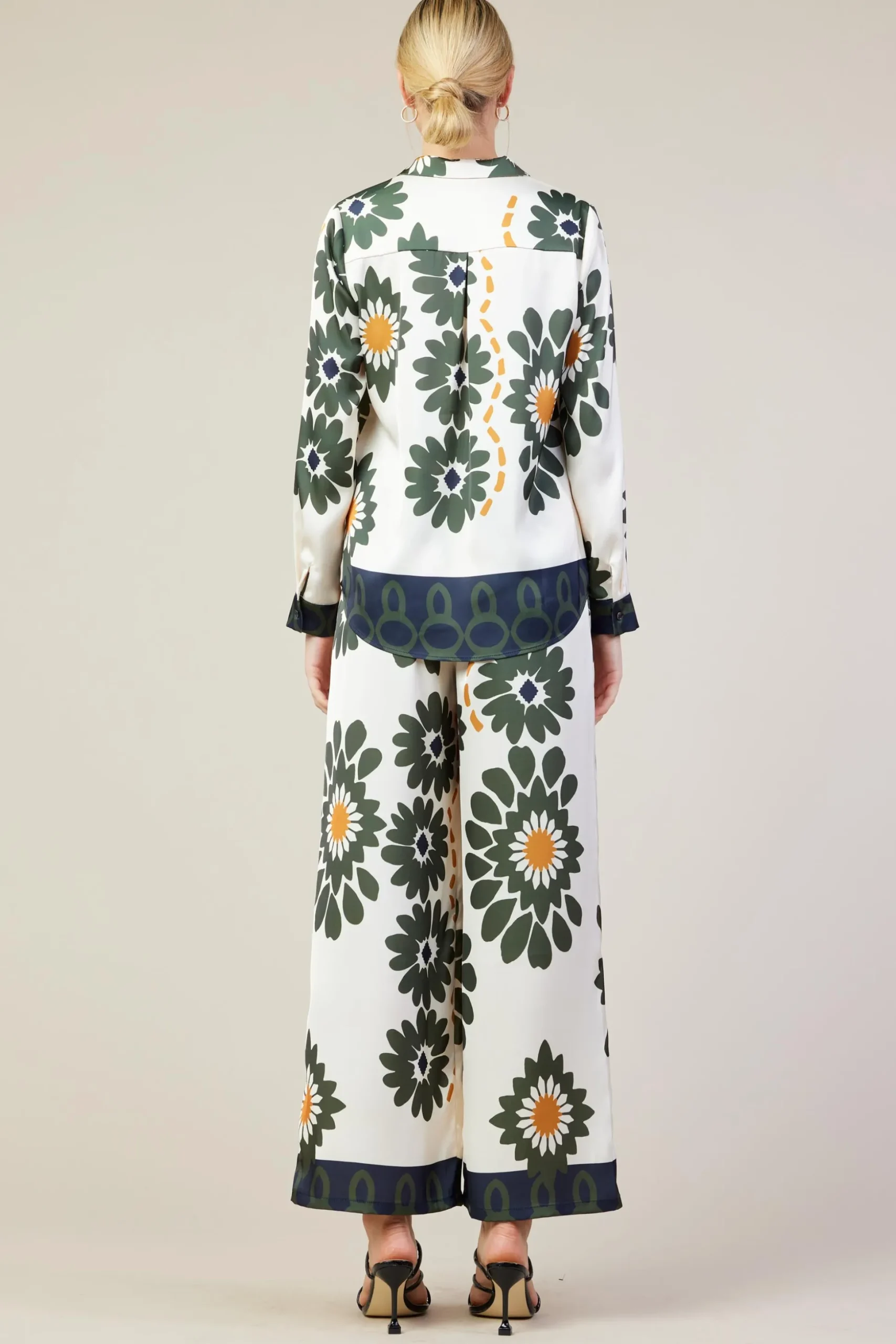 Floral Print Longsleeve Blouse